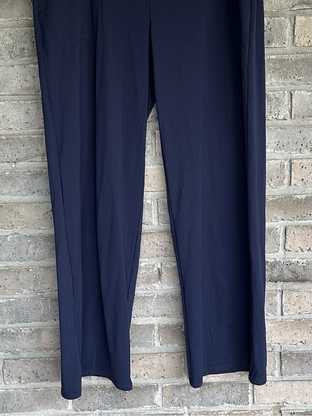 Willits navy blue Athleisure pants new with tags XL